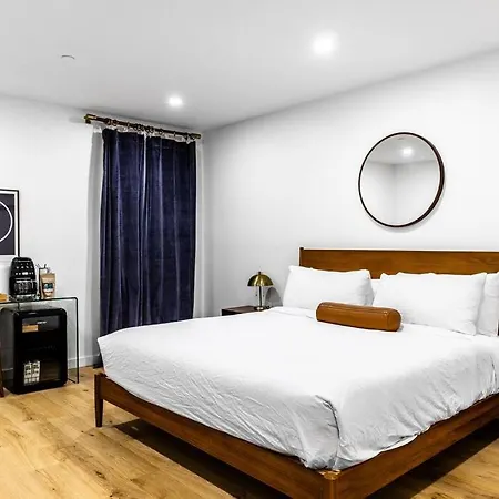 King Bed , Dtwn, 50 In Roku Tv , Fiber Internet, Room # 203 Bangor Extérieur photo